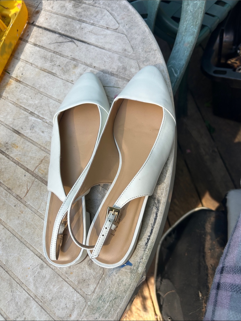 Women's White Slingback Pointed-Toe Flats